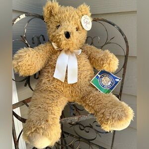 NWT Vermont Teddy Bear 20 In. World's Softest Bear